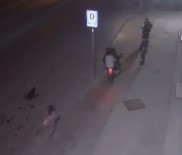 KAPKAÇ ÇETESİ - (Özel) İstanbul'da Motosikletli Kapkaç Çetesi