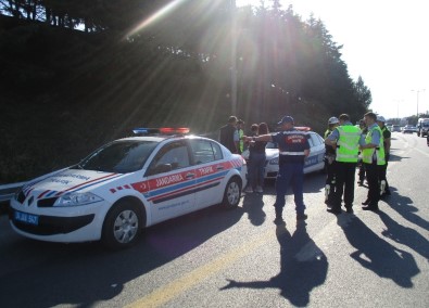 Polisten Arife Günü Drone'li Trafik Uygulaması