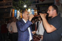 Son Sahuru Davulcularla Yaptılar