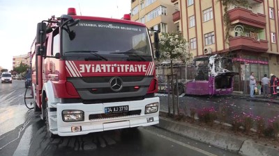Sultangazi'de Seyir Halindeki Özel Halk Otobüsünde Yangın