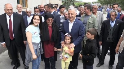 Bakan Arslan, Kars'ta Polis Ve Jandarmayla Bayramlaştı