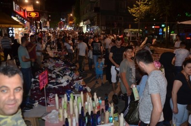 Bursa'da Bayram Alışverişinde Adım Atacak Yer Kalmadı