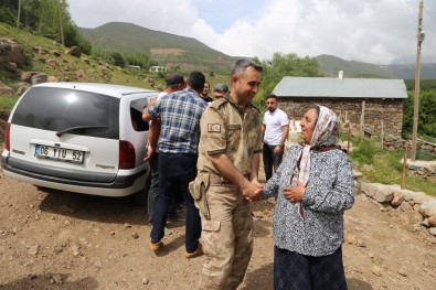 Kaymakam Çetin'den Şehit Ailesine Bayram Ziyareti