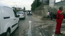 RAUF ORBAY - Tuzla'da Trafik Kazası Açıklaması 1 Ölü, 3 Yaralı