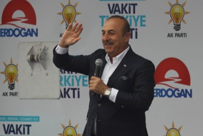 'Seçim Yaparsa AK Parti Yapar' Diyenlerle, 'Yıkacağız' Diyenler Arasında'