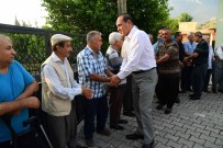 CAFER ESENDEMIR - Başkan Sözlü Bayram Geleneğini Bozmadı