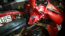İki Otomobil Çarpıştı  Açıklaması 10 Yaralı