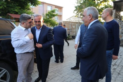 Milletvekili Şimşek Varto'da Vatandaşlarla Bayramlaştı