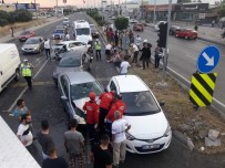 Balıkesir'de Zincirleme Trafik Kazası Açıklaması 9 Yaralı