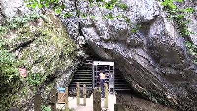 Dupnisa Mağarasına Ziyaretçi İlgisi