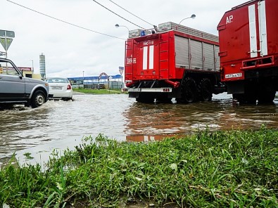 Rusya'da 180 Evi Su Bastı