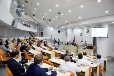 Büyükşehir Belediyesi Meclis Toplantılarına Devam Ediyor