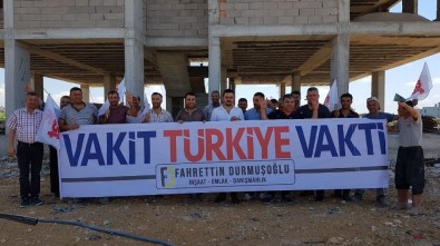 Osmaniye'de İnşaat İşçileri 'Vakit Türkiye Vakti' Dedi