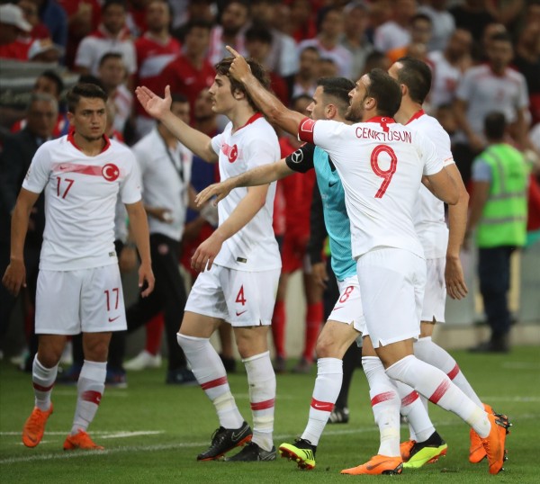 Cenk Tosun çılgına döndü