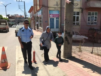 Kaynarca'da Zabıtalar Dilencilere Göz Açtırmadı