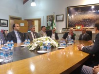 İSMET BÜYÜKATAMAN - MHP, Bursaspor'un 55. Kuruluş Yıldönümünü Pasta Keserek Kutladı