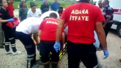 Adana'da Otomobil İle Minibüs Çarpıştı Açıklaması 7 Yaralı