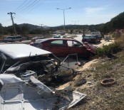 Araçlar Hurdaya Döndü Açıklaması 3 Yaralı