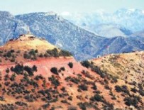 KUŞ BAKıŞı - Hakurk'ta Türk bayrağı dalgalanıyor