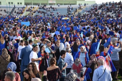 Kırıkkale Üniversitesi 5 Bin Mezun Verdi