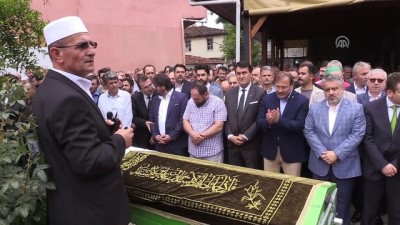 Başbakan Yardımcısı Çavuşoğlu Cenaze Törenine Katıldı