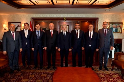 Başkan Tuna'ya Büyükelçilerden Ziyaret