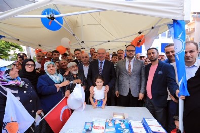 İBB Başkanı Mevlüt Uysal Açıklaması 'Taksilerin Durabildiği Merkezi Yerler Oluşturmaya Hazırız'