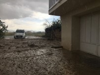 SEL FELAKETİ - Kaymaklı'yı Sel Vurdu