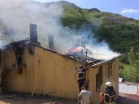 Olucak Köyünde Yangın