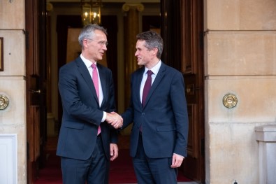 Stoltenberg Açıklaması 'İngiltere'ye İhtiyacımız Var'