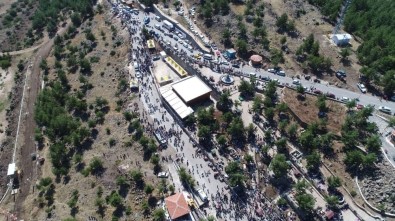 Geleneksel Yaz Şenliği AK Parti'nin Gövde Gösterisine Dönüştü