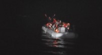 KAÇAK GÖÇMEN - Kuşadası Körfezi'nde 38 Kaçak Göçmen Yakalandı