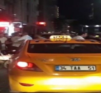 Taksicilerin Arap turistlere meydan dayağı