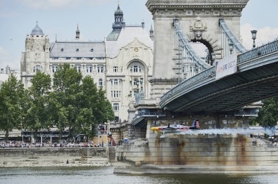 Red Bull Air Race'te Heyecan Macaristan'a Taşınıyor