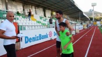 Fenerbahçeli Oyuncu İsmail Köybaşı Hem Tatil Yapıyor Hem De Antrenman
