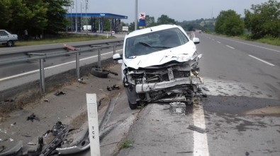 Ferizli'de Trafik Kazası Açıklaması 1 Yaralı