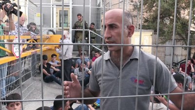 Filistinliler İsrail'in 'Baskıcı Ve Keyfi Uygulamalarını' Protesto Etti