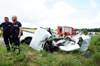 Pikap İle Otomobil Çarpıştı Açıklaması 1 Ölü, 1 Yaralı