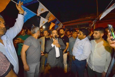 Yılmaztekin, Adana'daki Şanlıurfalılardan Söz Aldı