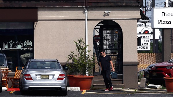 FETÖ firarisi Aydoğan Vatandaş (Fuat Avni) ABD'de görüntülendi