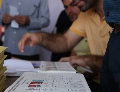 Adil Gür: Erdoğan yüzde 53.5 ile ilk turda seçiliyor