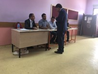 ABBAS AYDıN - AK Parti Ağrı Milletvekili Adayı Aydın Oyunu Kullandı