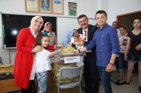 SEÇİMİN ARDINDAN - Başkan Taşçı Oyunu Kullandı