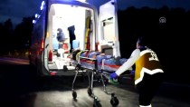 EMRE KAYA - Bolu'da Otomobil İle Traktör Çarpıştı Açıklaması 2 Yaralı