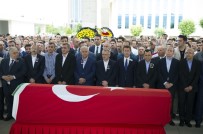 MİLLETVEKİLLİĞİ SEÇİMLERİ - Cenaze Törenine Başbakan Da Katıldı