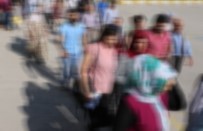 AKREDITASYON - HDP'lilerle Birlikteki İtalyanyanlar Engellendi