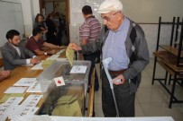 Konya'da Oy Kullanma İşlemi Başladı