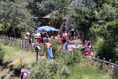 Yozgat'ta Oyunu Kullanan Vatandaş Pikniğe Koştu