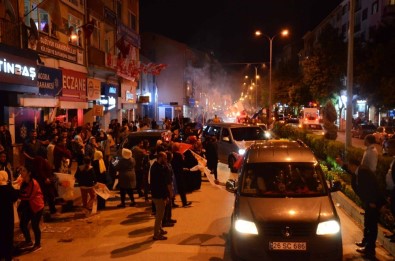 Bozüyük'te AK Partililer Zaferini Kutladı