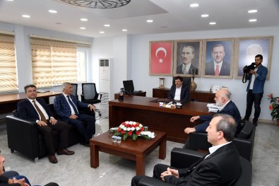 MHP'li Başkan Günaydın'dan AK Parti'ye Tebrik Ziyareti